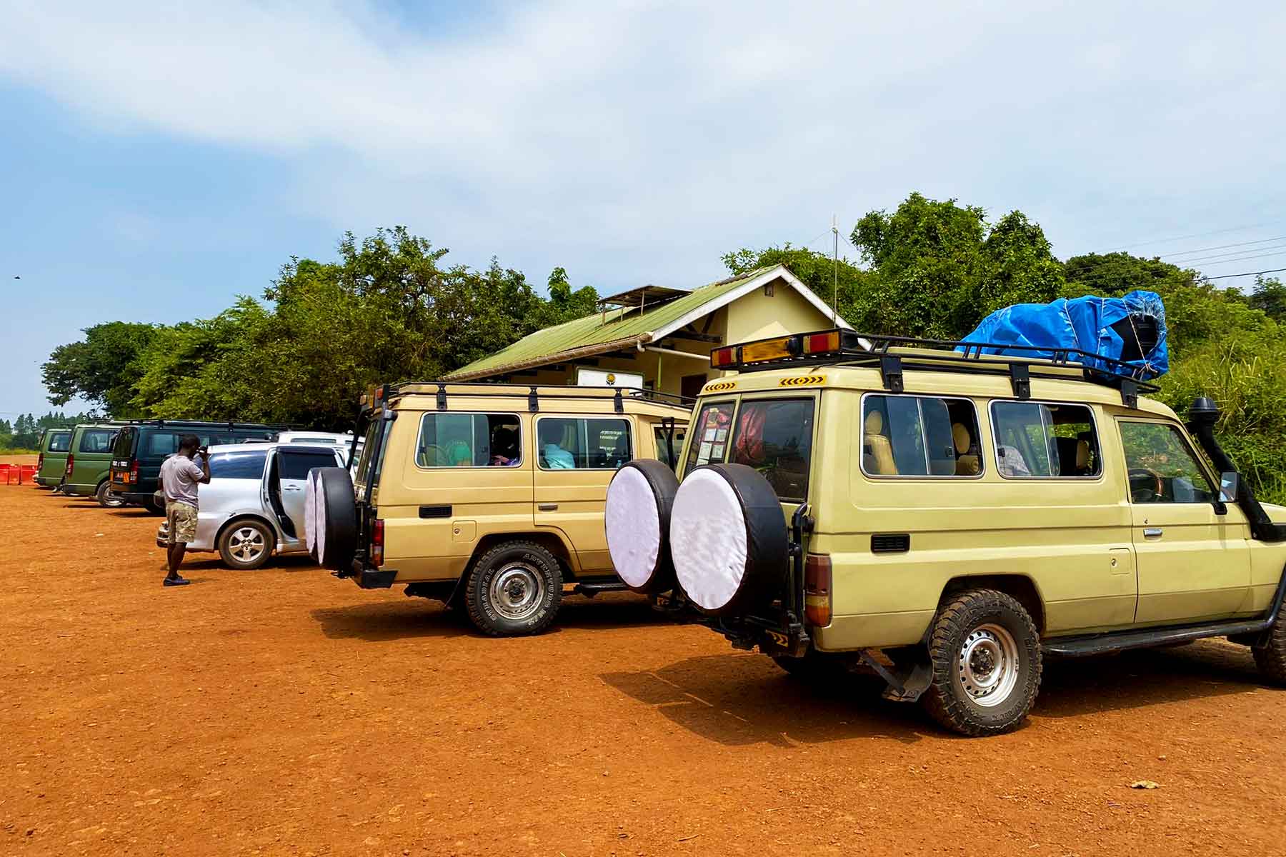 Affordable Car Rental Services in Uganda - Explore Cheap Options