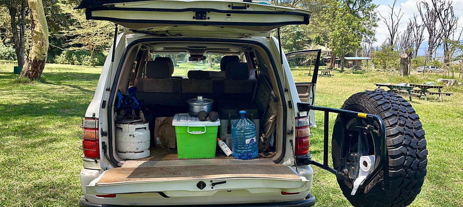 camping-equipments-for-uganda-safaris