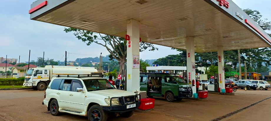 refueling-for-the-best-murchison-falls-road-trip-uganda