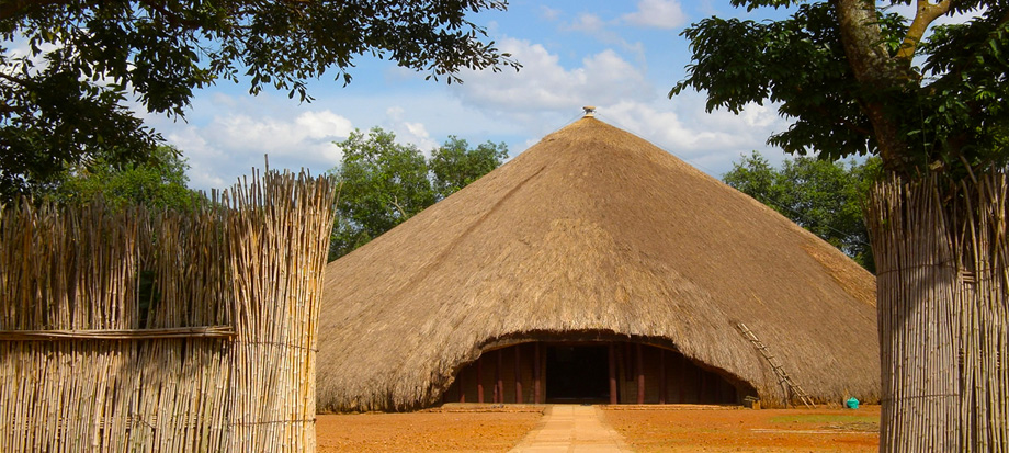 visiting-the-kasubi-royal-tombs-on-self-drive-uganda-safari