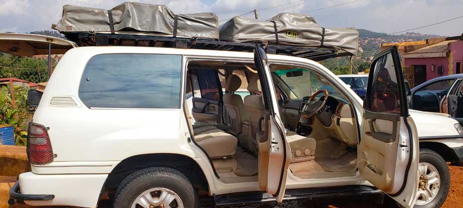 Toyota-Land-Cruiser-V8-with-2-Rooftop-Tents-for-self-drive-car-hire-east-africa