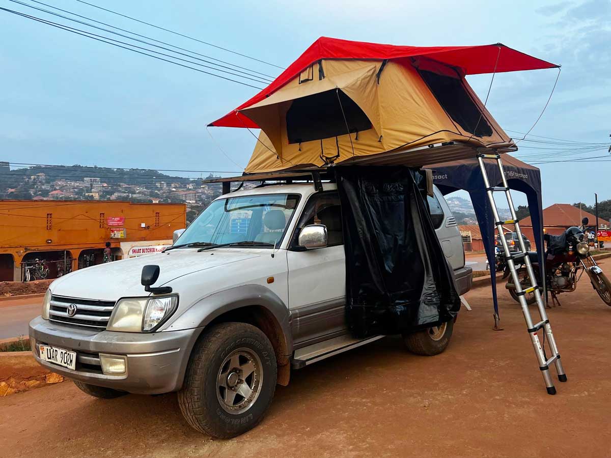 rooftop-tent-car-hire-in-uganda-east-africa